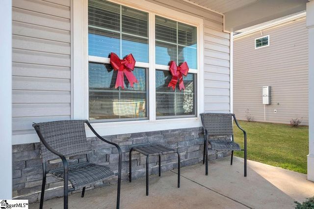 127 Myers Lane, Laurens, SC 29360