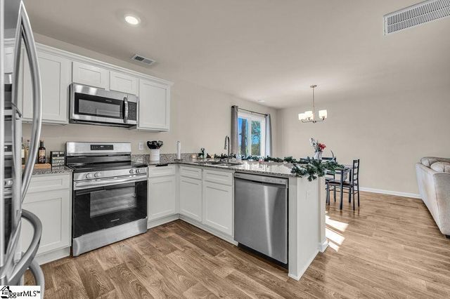 127 Myers Lane, Laurens, SC 29360