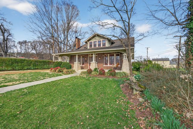 813 Barrow Ct, Columbia, TN 38401