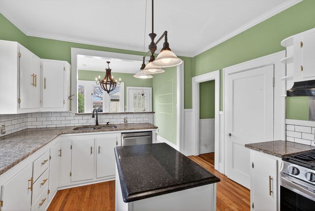 813 Barrow Ct, Columbia, TN 38401