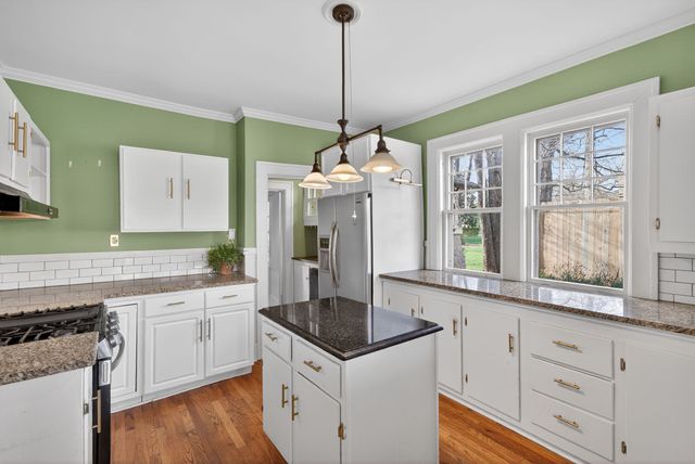 813 Barrow Ct, Columbia, TN 38401