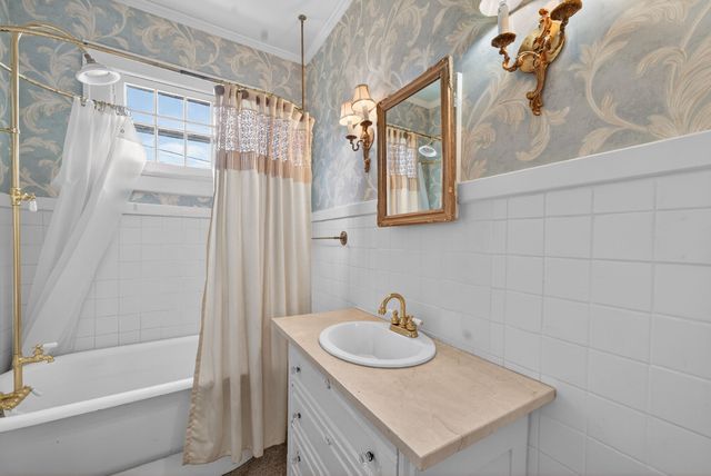 813 Barrow Ct, Columbia, TN 38401