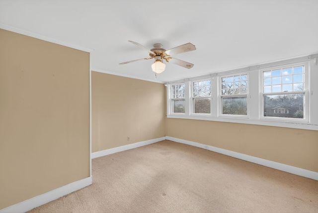 813 Barrow Ct, Columbia, TN 38401