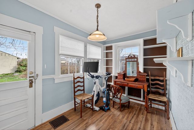 813 Barrow Ct, Columbia, TN 38401