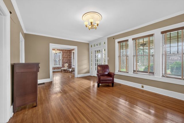 813 Barrow Ct, Columbia, TN 38401