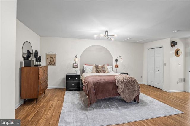 36 E BROADWAY, Etters, PA 17319