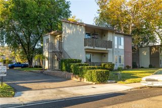 2536 White Oak Pl 2, Escondido, CA 92027