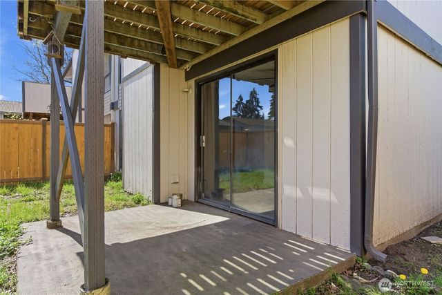 2810 D Place SE, Auburn, WA 98002