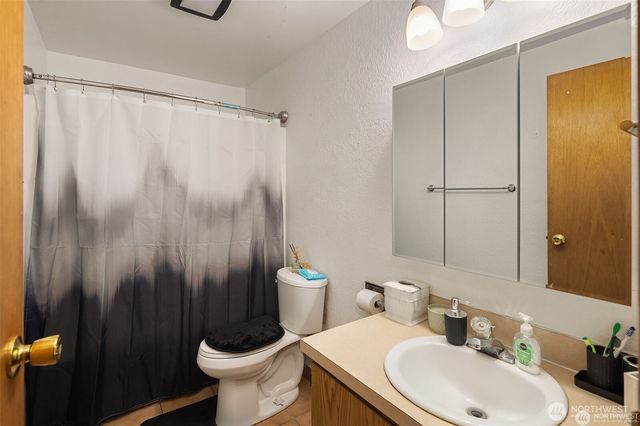 2810 D Place SE, Auburn, WA 98002