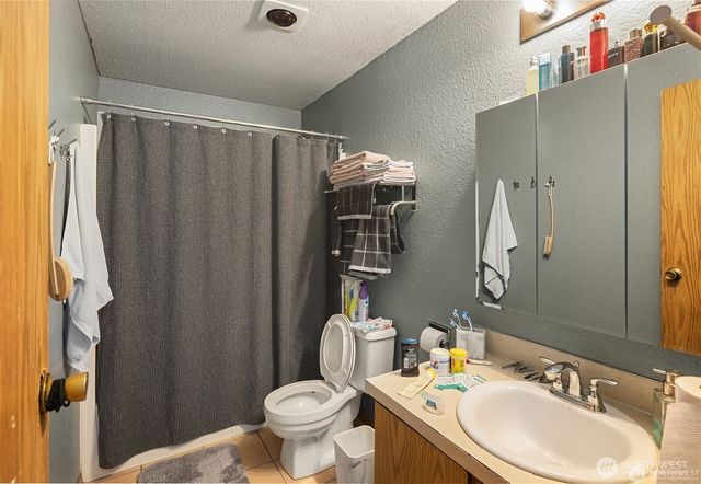 2810 D Place SE, Auburn, WA 98002