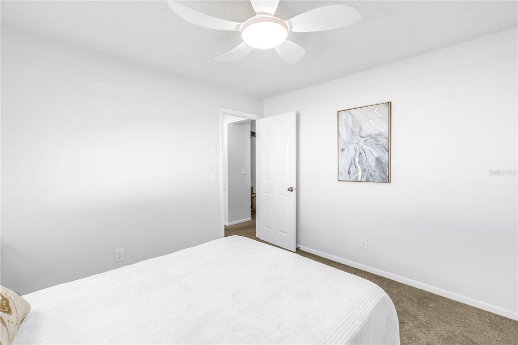 Image 32 of property listing at 1666 MONTEREY DRIVE, Clearwater, FL 33756