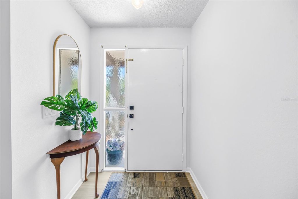 Image 6 of property listing at 1666 MONTEREY DRIVE, Clearwater, FL 33756