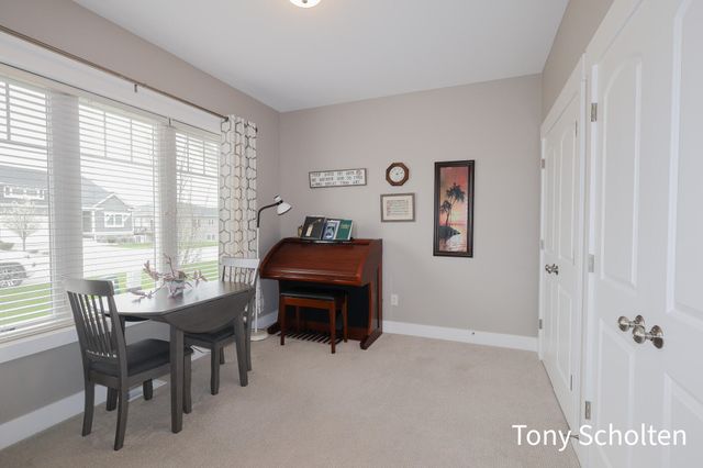 7960 Eagles Roost Trail 99, Hudsonville, MI 49426
