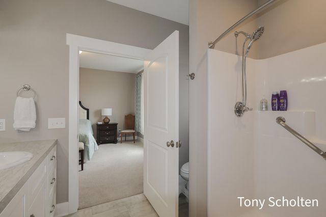 7960 Eagles Roost Trail 99, Hudsonville, MI 49426
