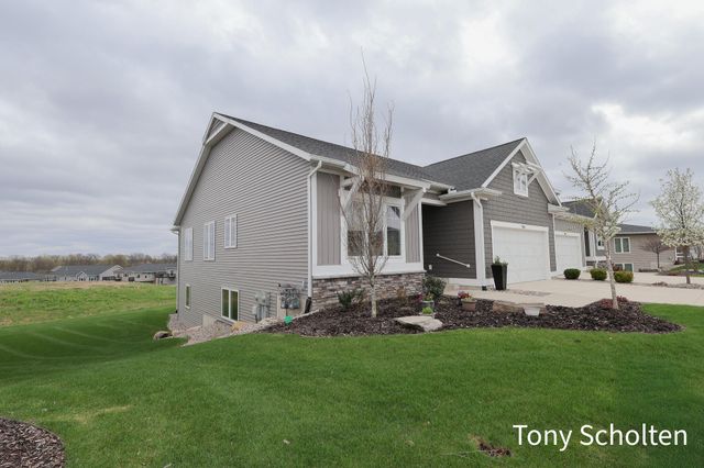 7960 Eagles Roost Trail 99, Hudsonville, MI 49426