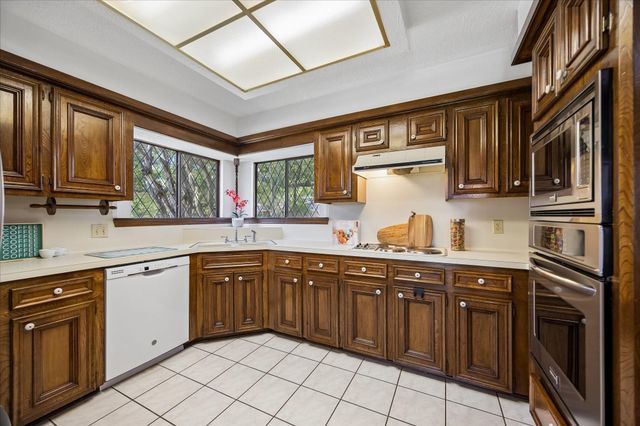 3819 Pleasant Valley Drive, Missouri City, TX 77459