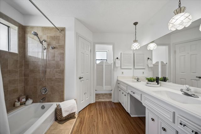 3819 Pleasant Valley Drive, Missouri City, TX 77459