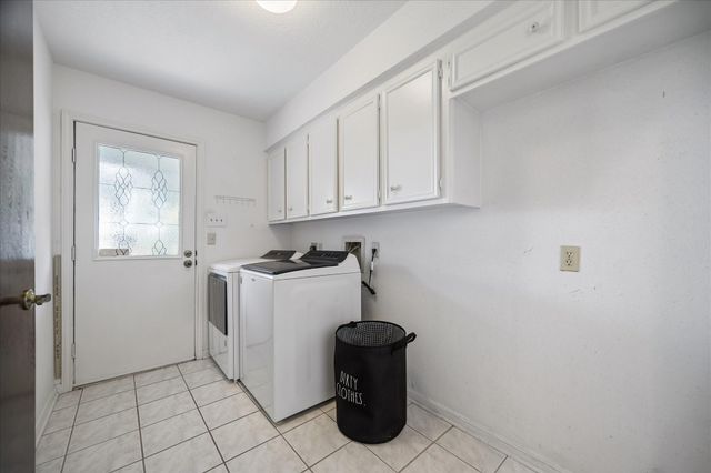 3819 Pleasant Valley Drive, Missouri City, TX 77459