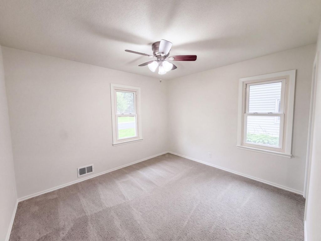 7 Park Drive, Circle Pines, MN 55014 — photo 4