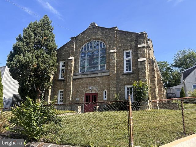 531 E MARSHALL ST, Norristown, PA 19401