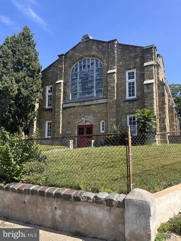 531 E MARSHALL ST, Norristown, PA 19401