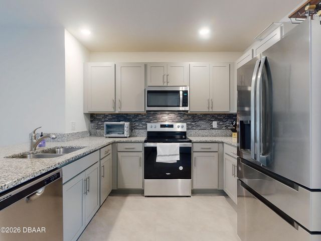 354 Caryota Court, New Smyrna Beach, FL 32168