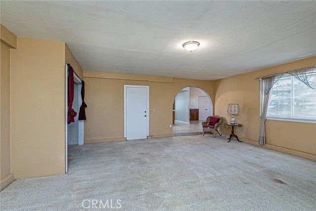 1806 Woodlawn, Santa Maria, CA 93458