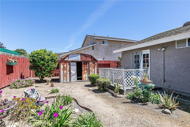 1806 Woodlawn, Santa Maria, CA 93458