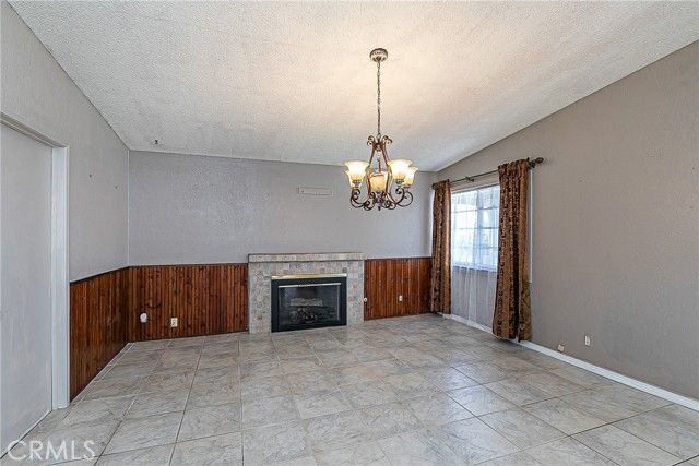 1806 Woodlawn, Santa Maria, CA 93458