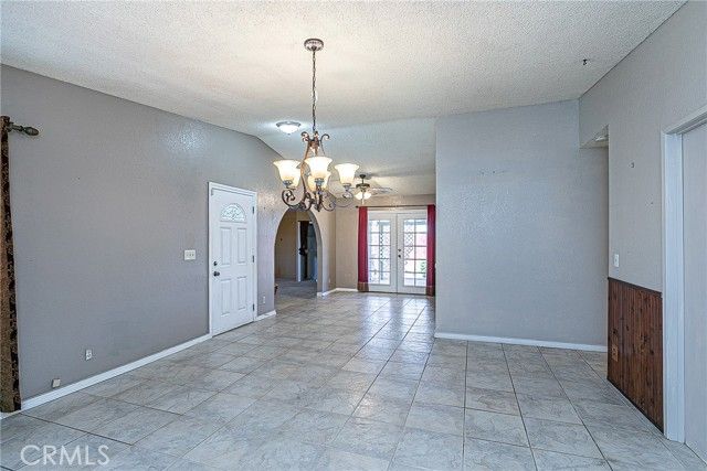 1806 Woodlawn, Santa Maria, CA 93458