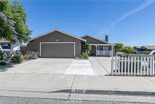 1806 Woodlawn, Santa Maria, CA 93458