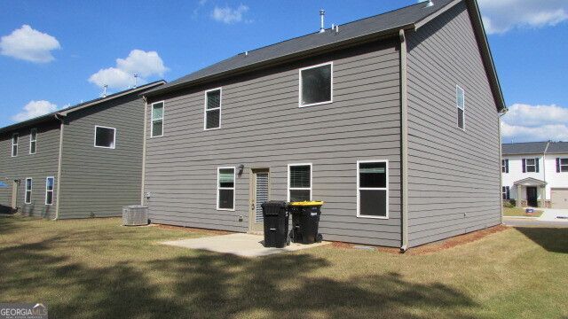 134 Garden Walk, West Point, GA 31833