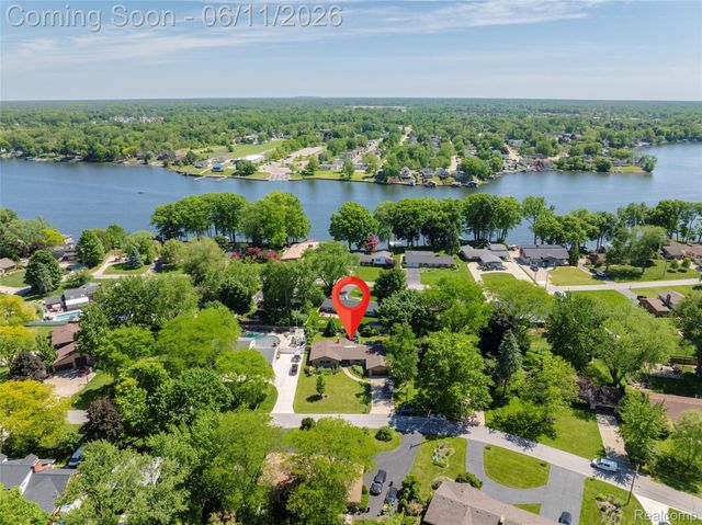 44134 Harmony Lane, Van Buren Charter Township, MI 48111