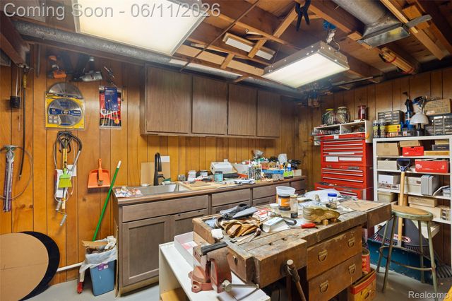 44134 Harmony Lane, Van Buren Charter Township, MI 48111