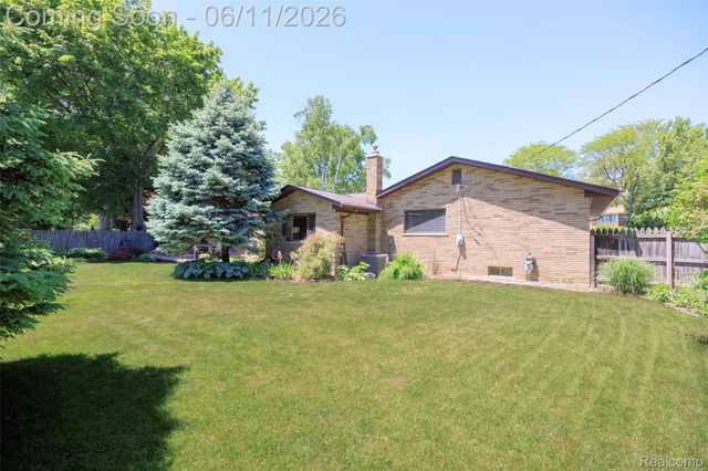 44134 Harmony Lane, Van Buren Charter Township, MI 48111