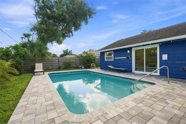 2667 CHERYLE LANE, Sarasota, FL 34237