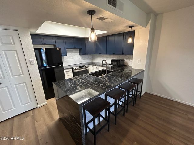 4730 W NORTHERN Avenue 1161, Glendale, AZ 85301