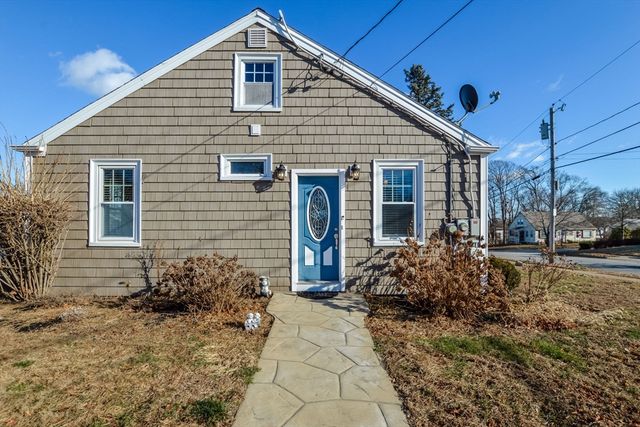 325 Park Ave, New Bedford, MA 02745
