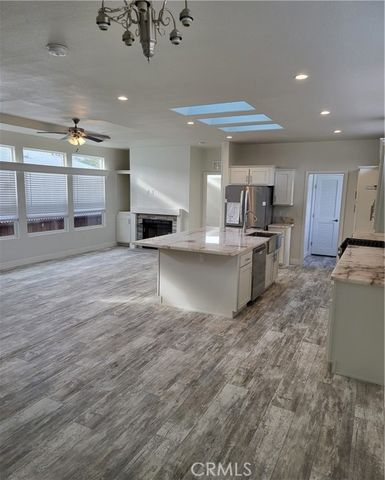 21500 Lassen 122, Chatsworth (los Angeles), CA 91311