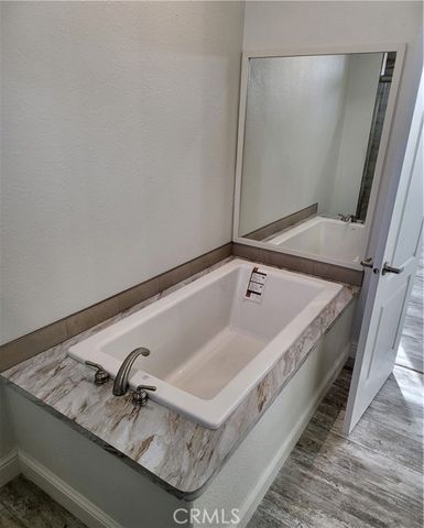 21500 Lassen 122, Chatsworth (los Angeles), CA 91311