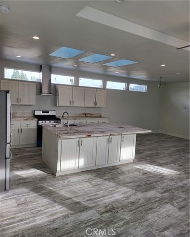 21500 Lassen 122, Chatsworth (los Angeles), CA 91311