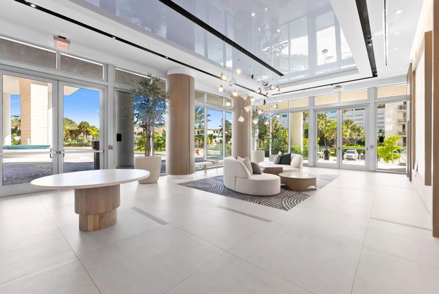 153 N Seabreeze 2404-S, Fort Lauderdale, FL 33304