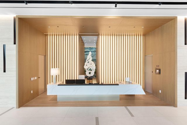 153 N Seabreeze 2404-S, Fort Lauderdale, FL 33304