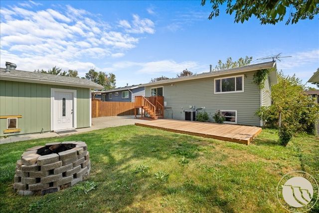 712 6th Avenue, Laurel, MT 59044