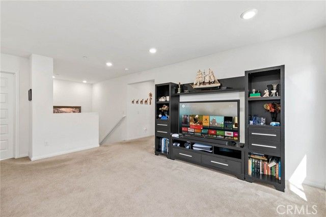 2832 E Howlett, Ontario, CA 91762