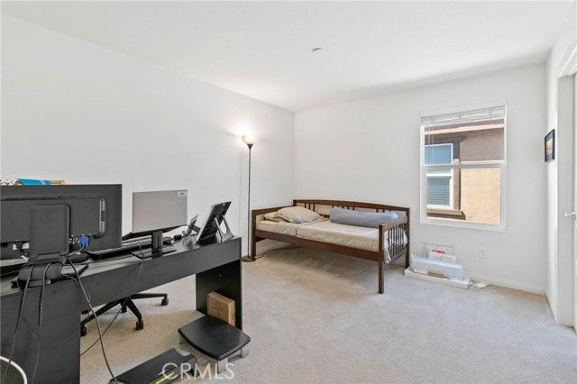 2832 E Howlett, Ontario, CA 91762