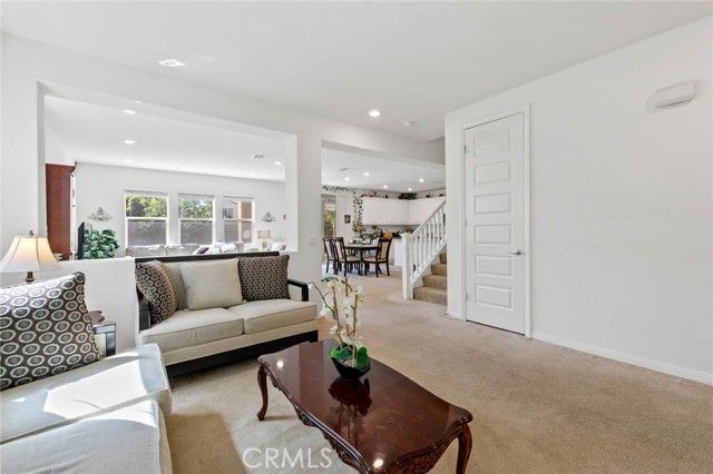 2832 E Howlett, Ontario, CA 91762