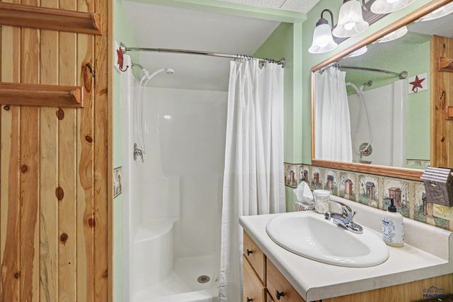 23137 PACTOLA DR, Rapid City, SD 57702