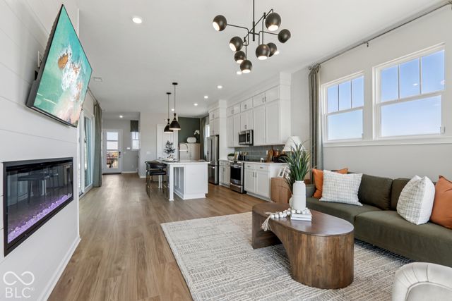 15722 Showdown Road, Noblesville, IN 46060