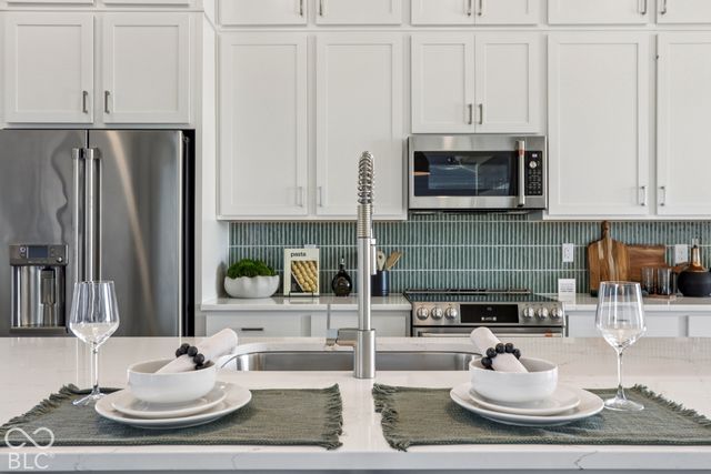 15722 Showdown Road, Noblesville, IN 46060